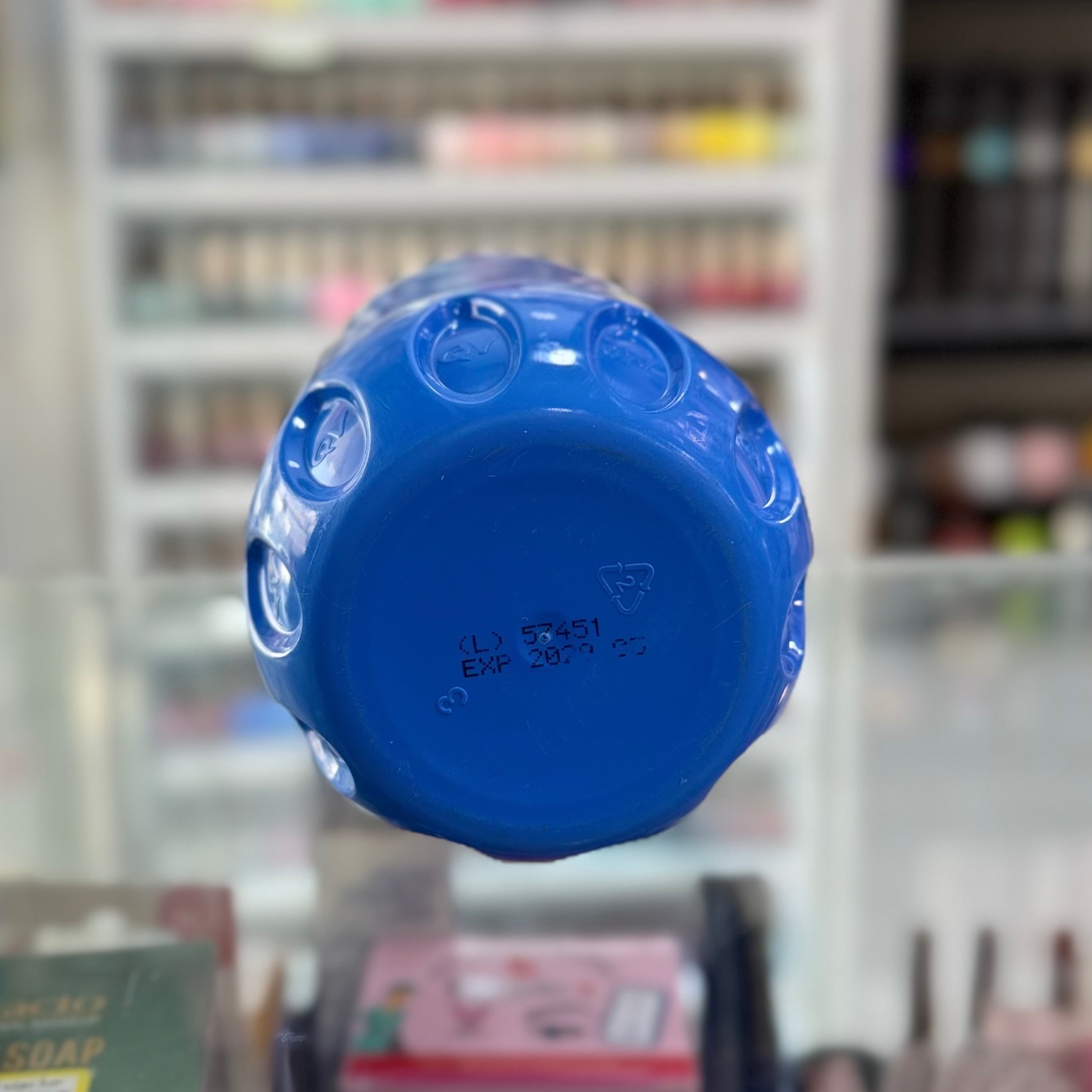 کرم مرطوب کننده صورت ،دست و بدن کیو وی qv